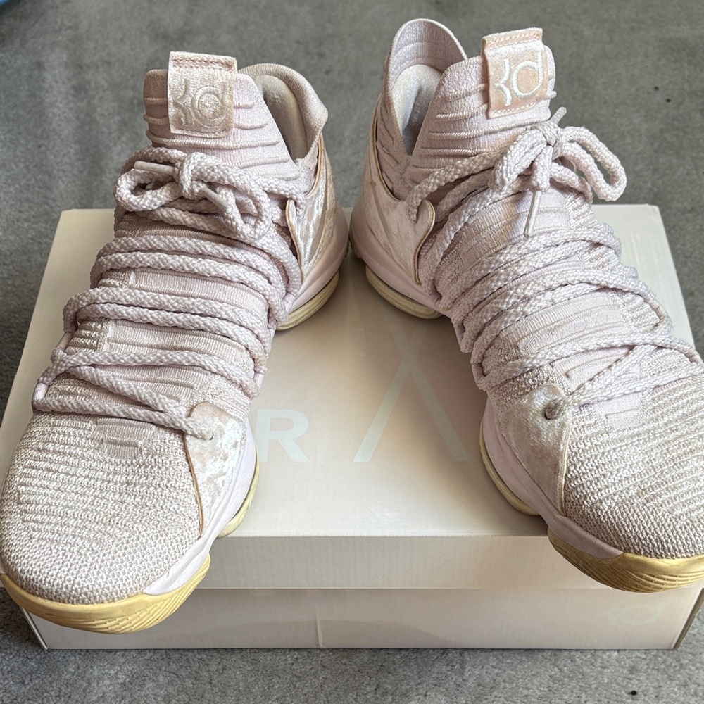Nike KD Light Pink Sneakers
